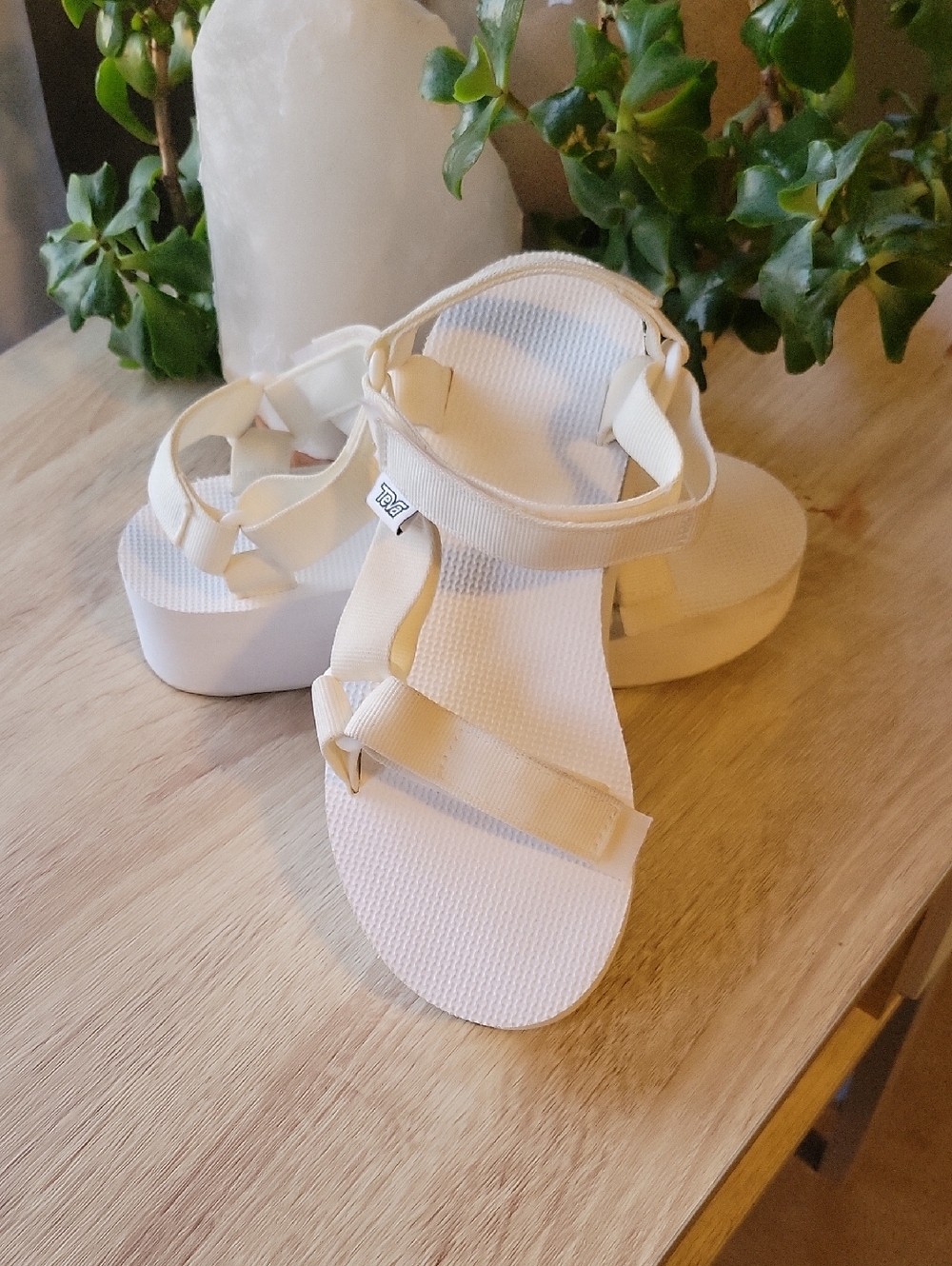Twva Universal Flatform Sport Strappy Sandals